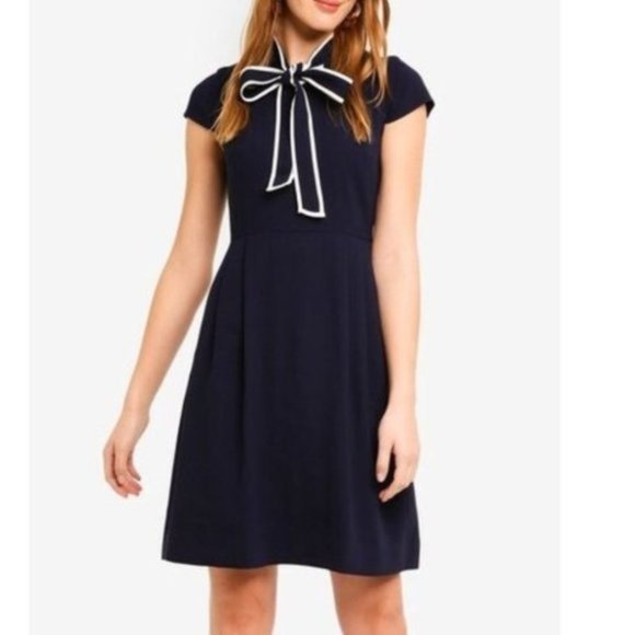 J. Crew Dresses & Skirts - J.Crew Tie Neck Navy White Crepe Dress